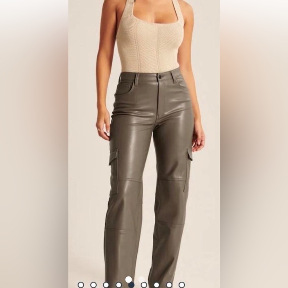 Abercrombie & Fitch Olive Straight Leg Pants